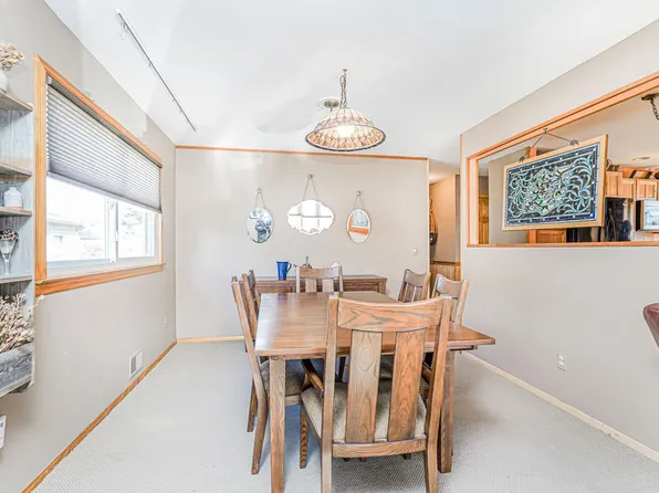 731 Rathbun Avenue image 7 of 33