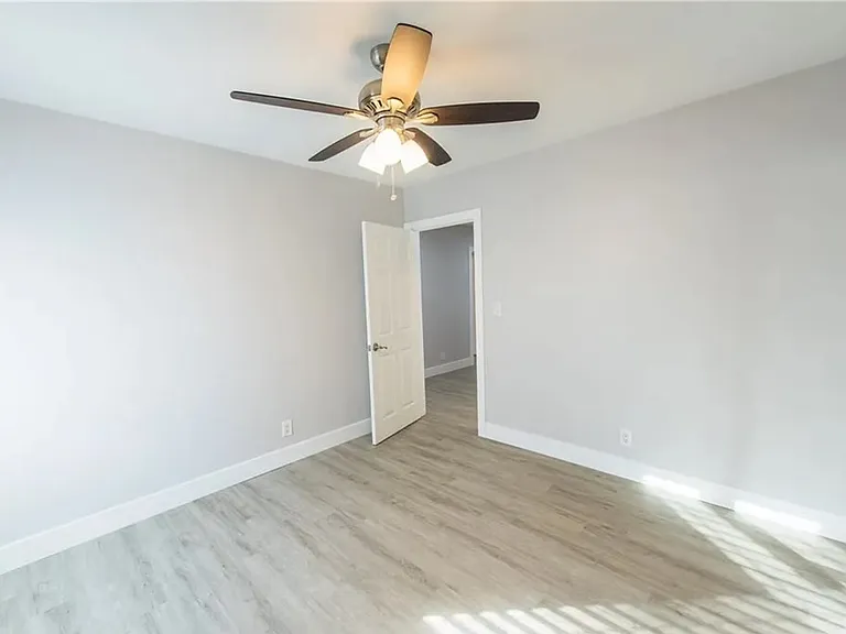 12426 S Vermont Ave #2 — Photo 13