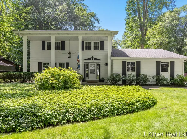 1408 Seminole Dr, Holland, MI 49424