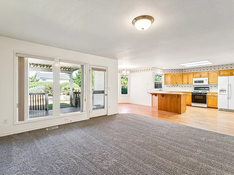 24963 Fox Ridge Dr — Photo 24