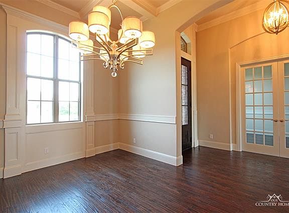 2nd image of 8601 Mazzini Ct
