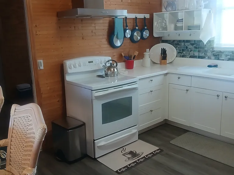 2216 Lake Shore Dr — Photo 10