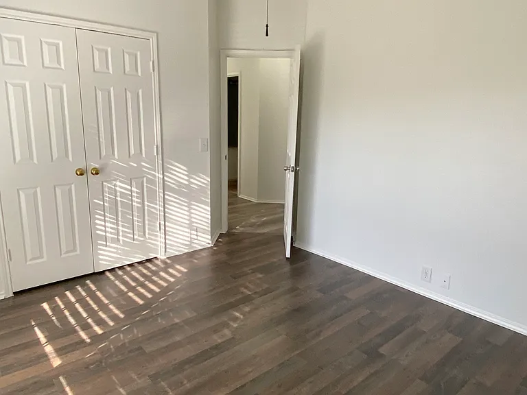 Third Bedroom 02