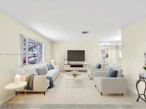 1171 NW 88th Way, Plantation, FL 33322