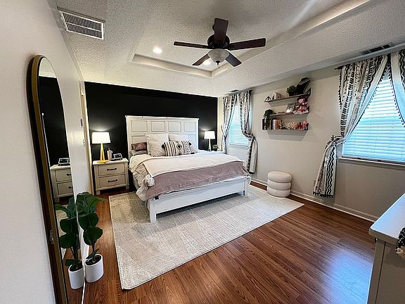 Large Master Bedroom