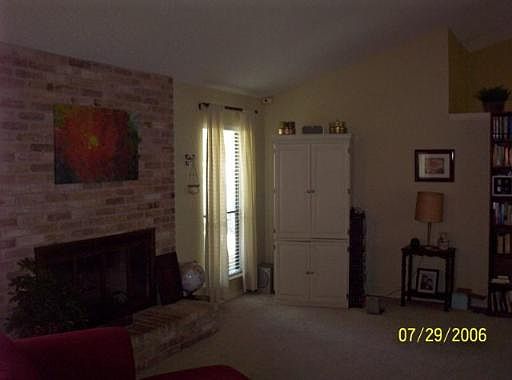 3rd image of 15207 OAK SPRING