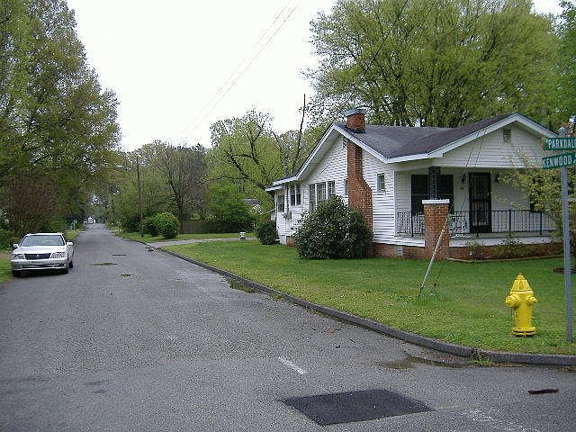 2nd image of 28 N Parkdale Ave