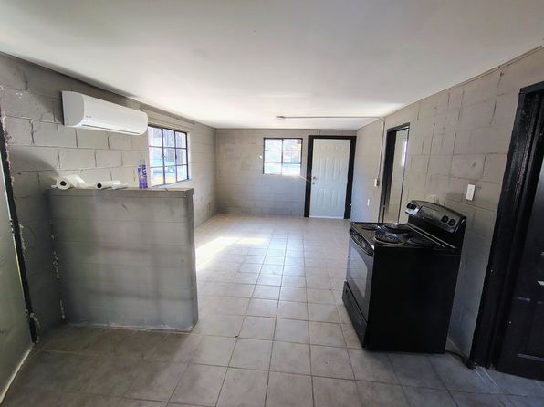 8298 Panther Lake Rd