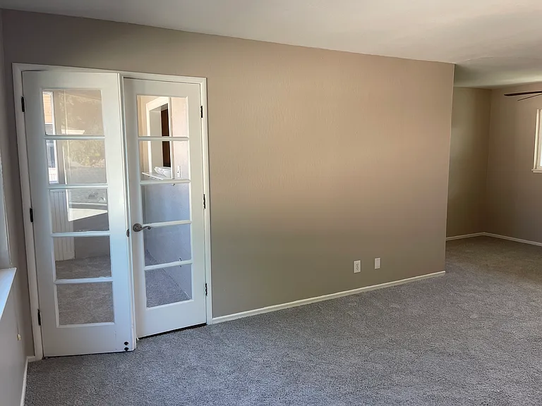 825 Live Oak Ave #M — Photo 4