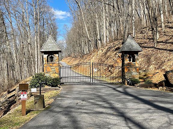 2nd image of 73 Rocky Knob
