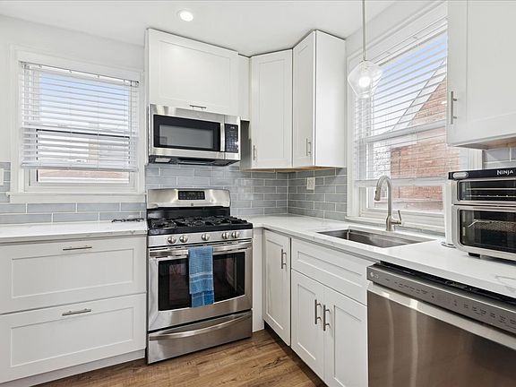 5th image of 5209 N Osceola Ave