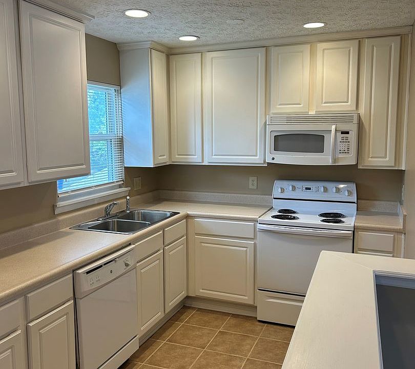 1st image of 675 S 9th St #674