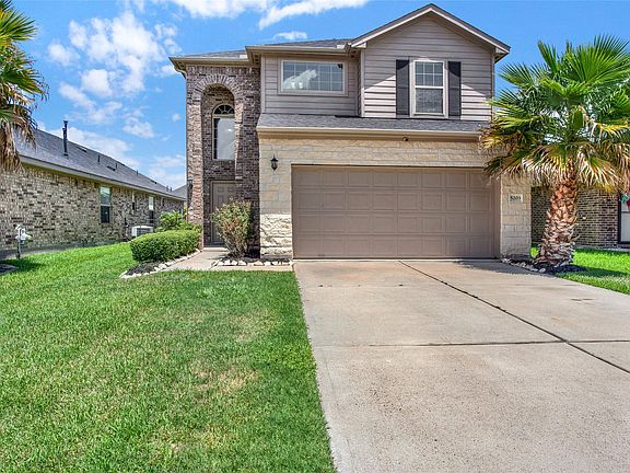 4th image of 5203 Lagoon Ct