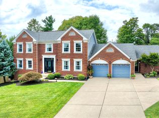 203 Farmington Dr, Lakeside Park, KY 41017