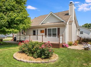 402 S East St, Newark, IL 60541