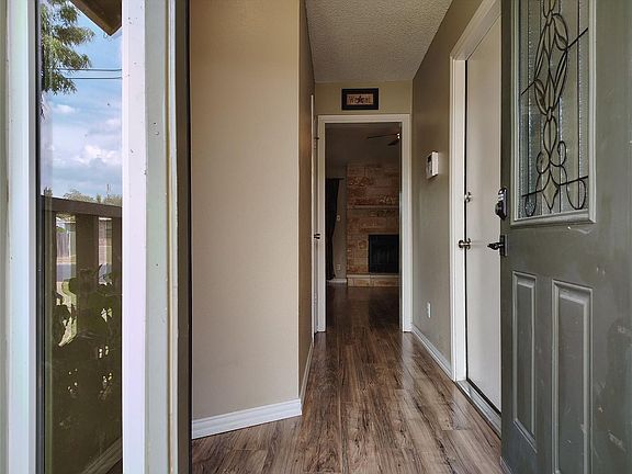 2nd image of 507 Thousand Oaks Blvd