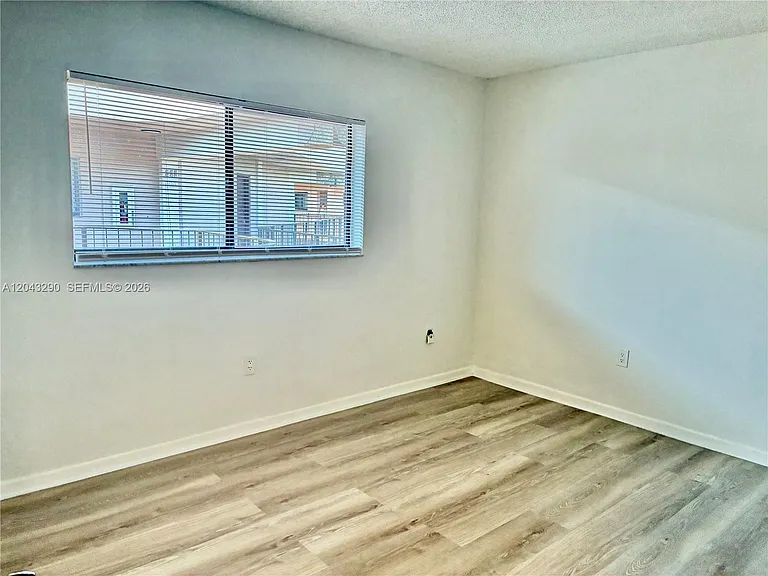 8420 SW 133rd Avenue Rd #422 — Photo 9