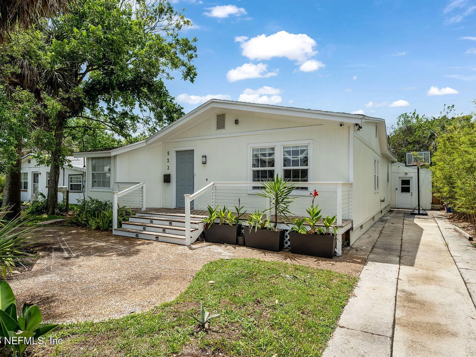 4 bed, 3.0 bath, 2018 sqft, $3,500 — Photo 4