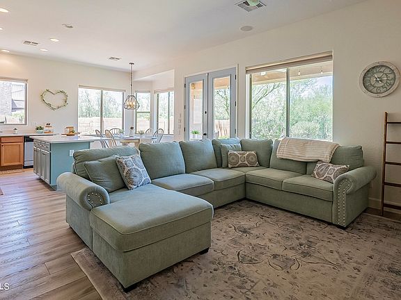 5th image of 4424 W Magellan Drive