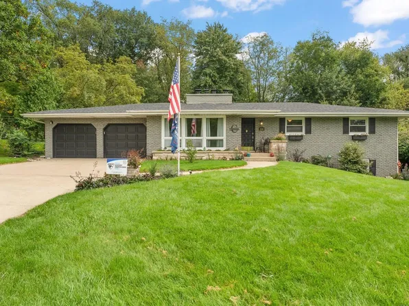 1248 Chalemel Dr, Chesterton, IN 46304