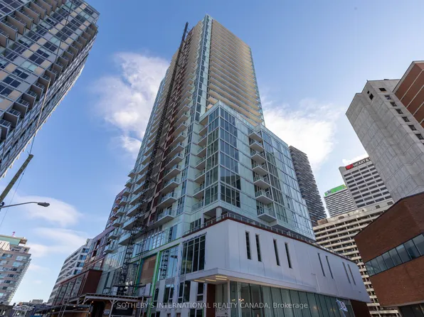 33 Helendale Ave, Toronto, ON