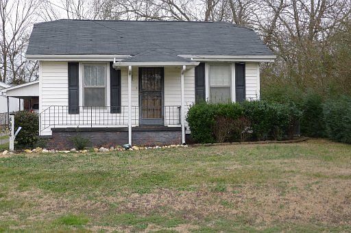 1st image of 4304 Walker Blvd