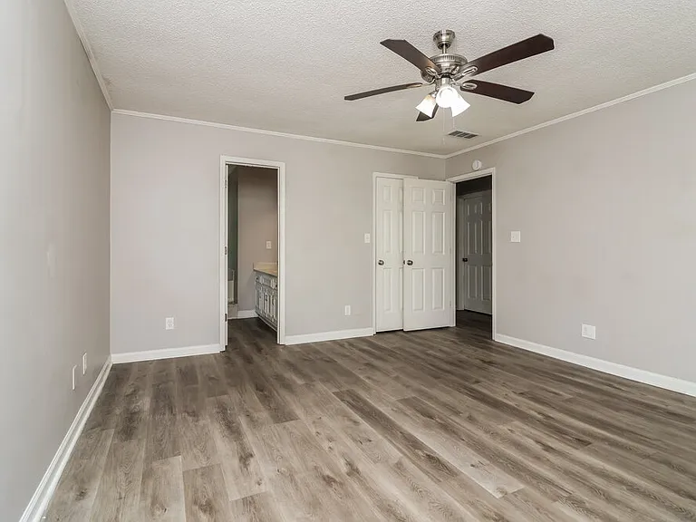 2981 Sutton Dr SW — Photo 15