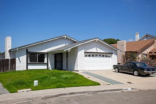 1341 Cerritos Ct Photo 1