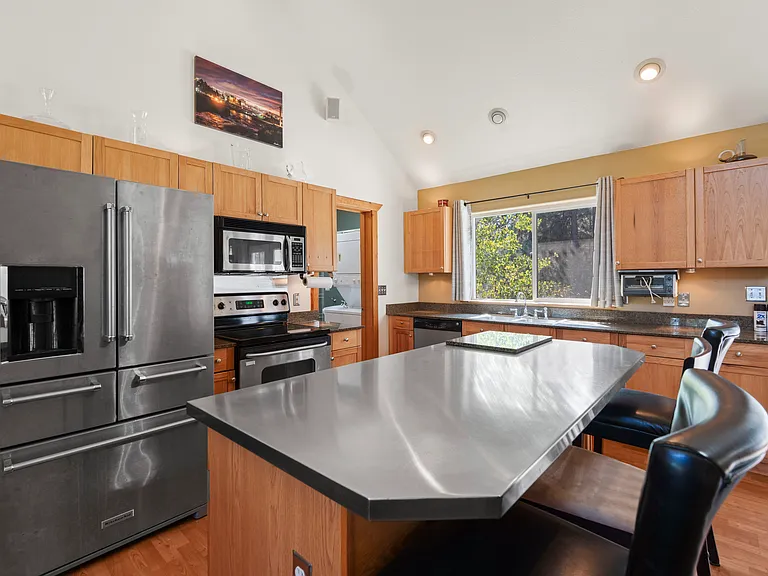 7215 W Andrus Rd — Photo 9