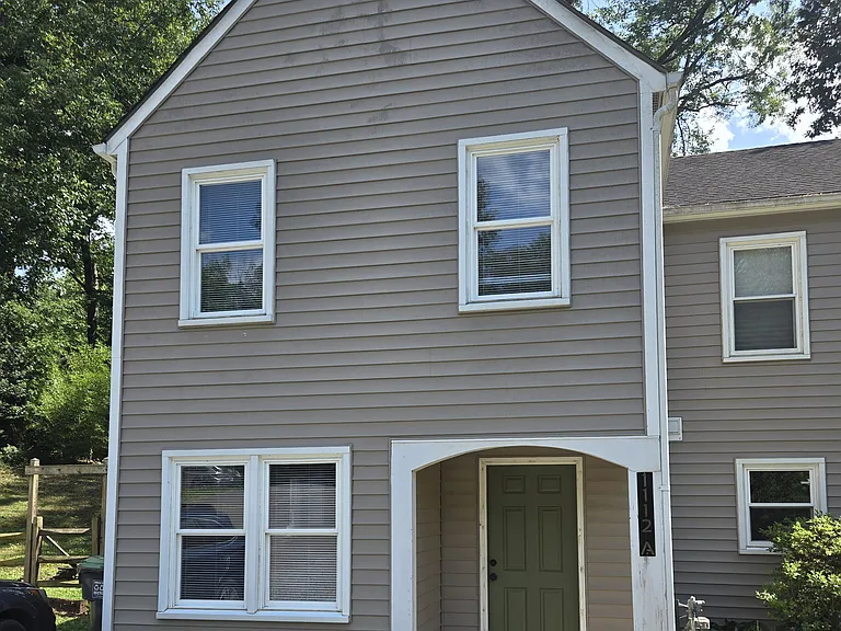 1112 Forest Hills Ave — Photo 5