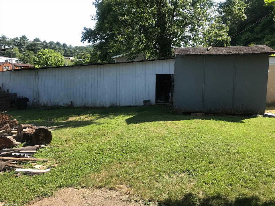 2nd image of 1356 Rock Rd