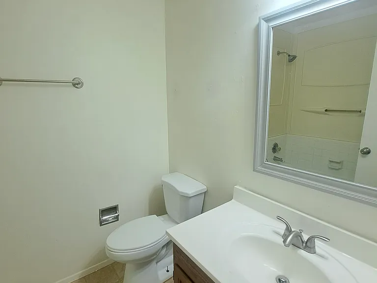 1345 Branson Ave #1D — Photo 14
