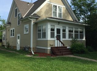 418 9th St, Red Wing, MN 55066