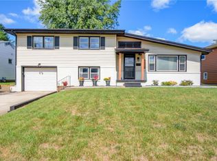 2036 Ramsey Dr, Decatur, IL 62526