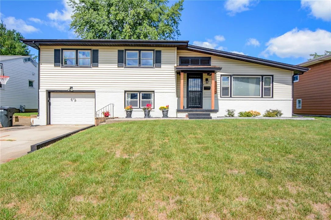 2036 Ramsey Dr photo 1