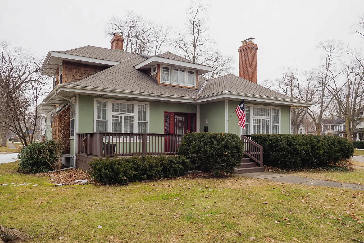 322 Portage Ave photo 1