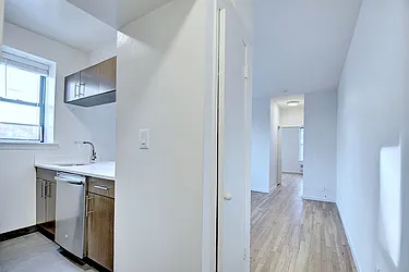 Rented by Urbane Brokerage