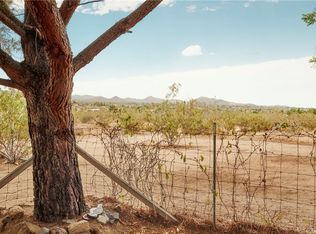 2015 Yellowknife Rd, Yucca Valley, CA 92284