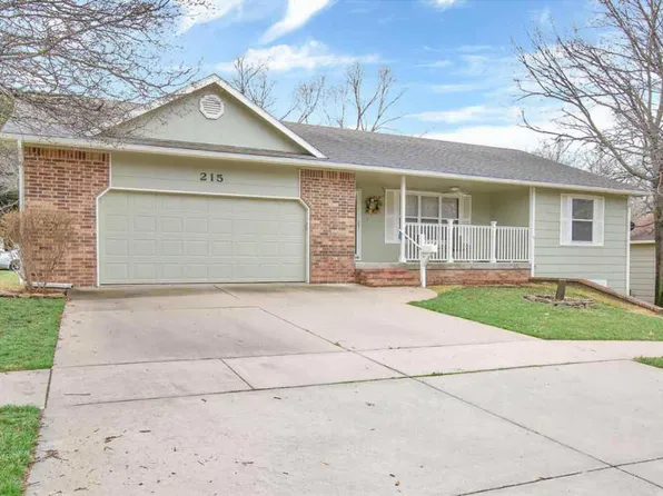 215 E Prather St, Mulvane, KS 67110