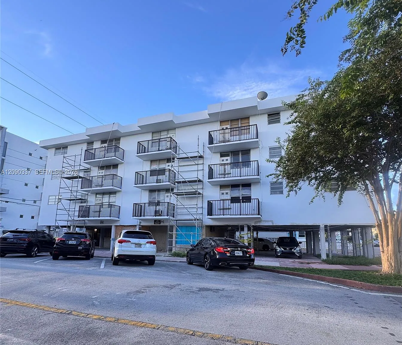 1 bed, 563 sqft, $2,200 — Photo 1