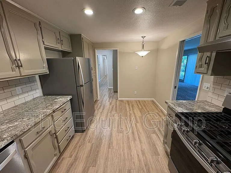 4230 W Grove Ct — Photo 21