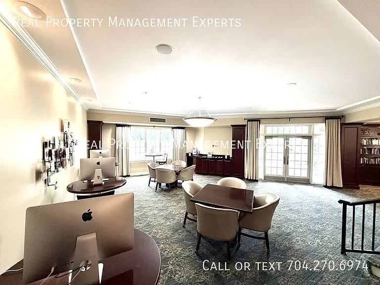 300 W 5th St #215 — Photo 15