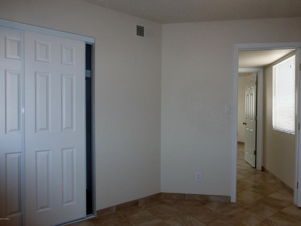 1st image of 1712 E Pepper Cir APT 1