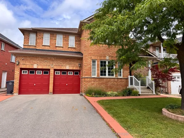 6 Nina Pl, Brampton, ON L7A 2E4