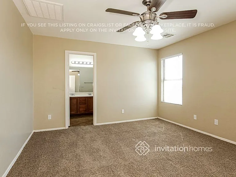 6707 W Desert Ln — Photo 7