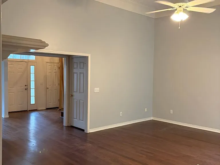89 Sir Henry Dr — Photo 30