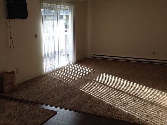 3rd image of 6208 W Albany Ct #3