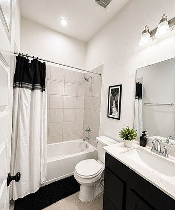5th image of 10503 Hidden Rock Dr