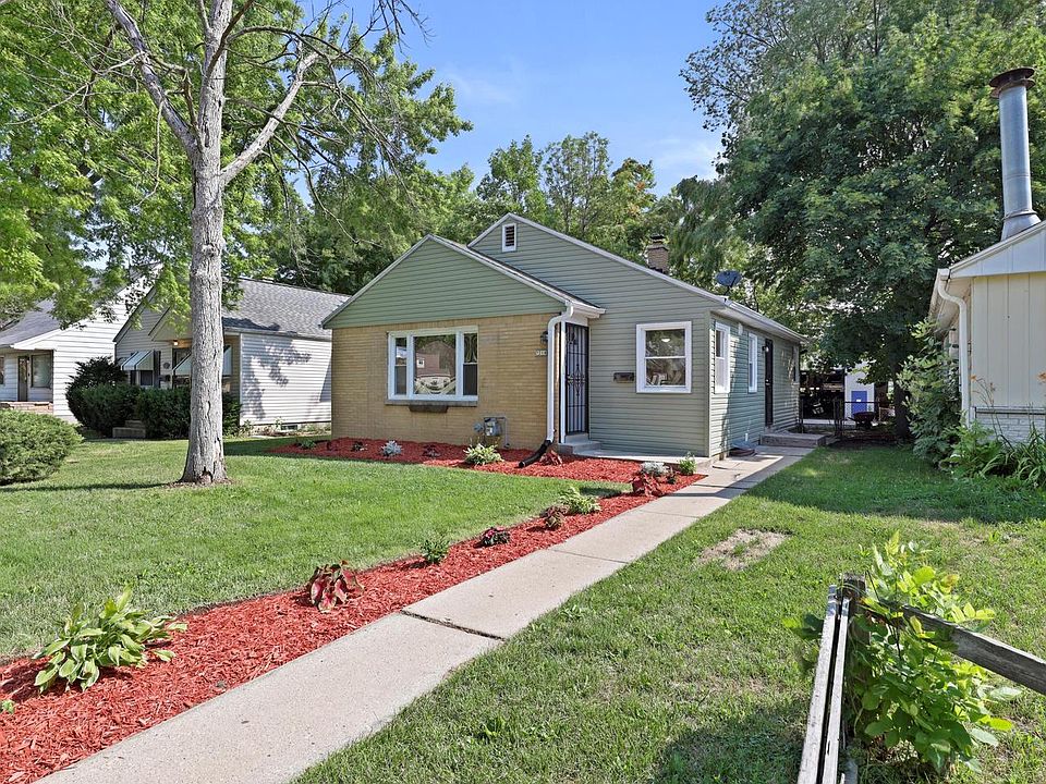 1st image of 7218 W Medford AVENUE