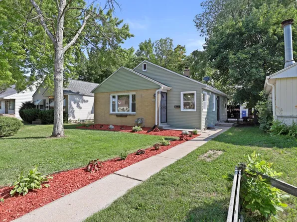 7218 W Medford AVENUE, Milwaukee, WI 53218